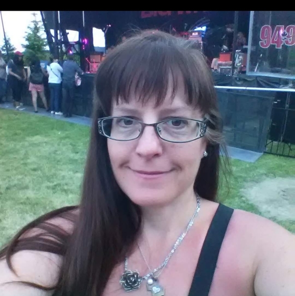 Meet your Posher, Barbara - Picture 1 of 1